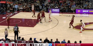 骑士本已追到1分!申京补篮+抛投&范弗里特三分 火箭轰出7-0